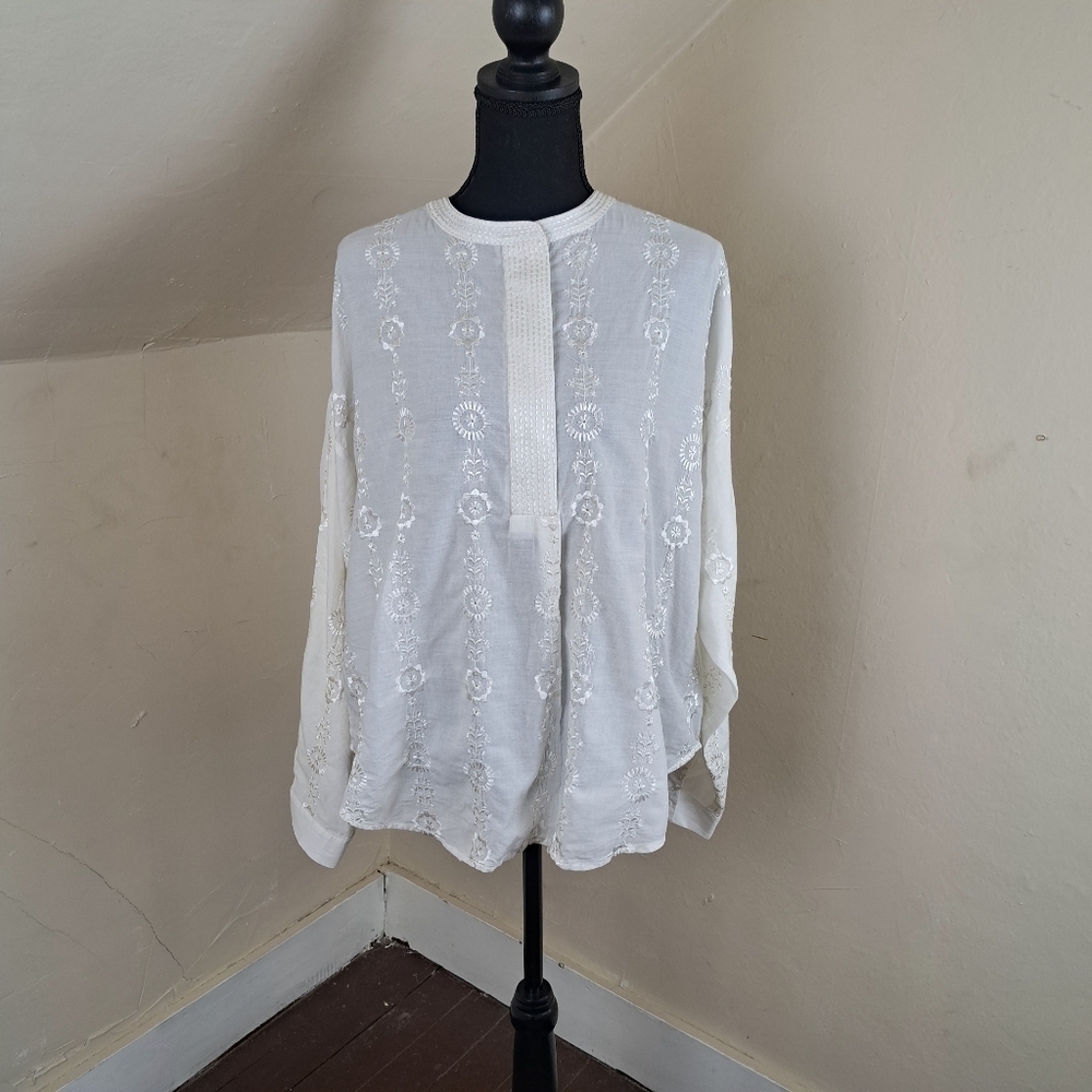 Modelama (Modern Crafted)White Embroidered Floral Blouse Size L?(No Size Tag)